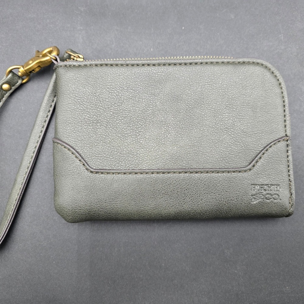 Frye and Co Olive Green Pebbled Faux Leather Wristlet Pouch Wallet Zip Top